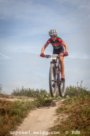 ljc-dirtyhill-cat5-bw-4561