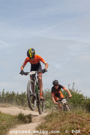 ljc-dirtyhill-cat5-bw-4570
