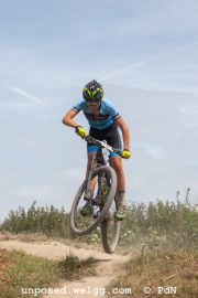ljc-dirtyhill-cat5-bw-4574