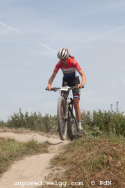 ljc-dirtyhill-cat5-bw-4580