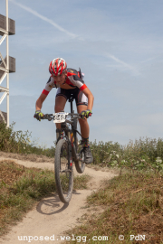 ljc-dirtyhill-cat5-bw-4584