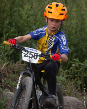 ljc-dirtyhill-cat2-3855